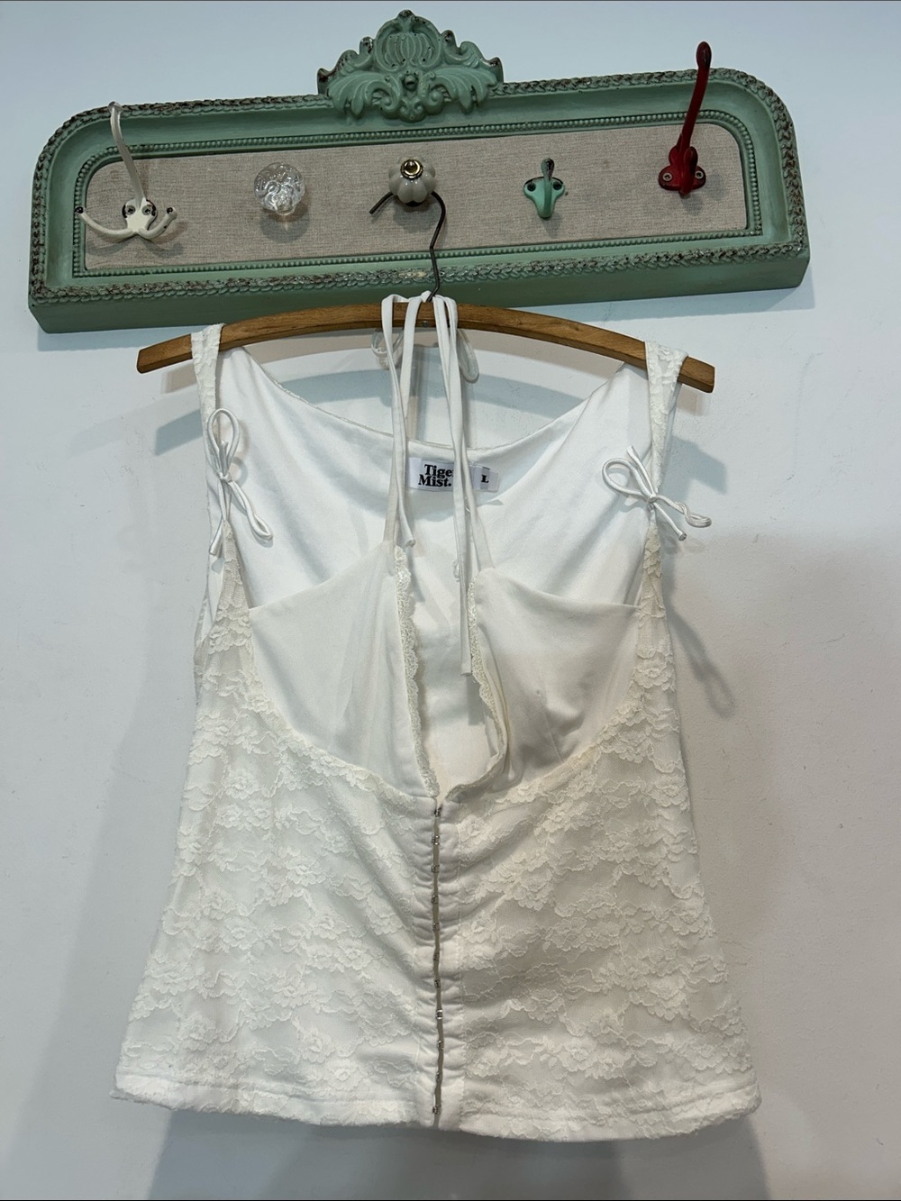 Tiger Mist White Lace Tie-Shoulder Cami corset halter tank top large women’s